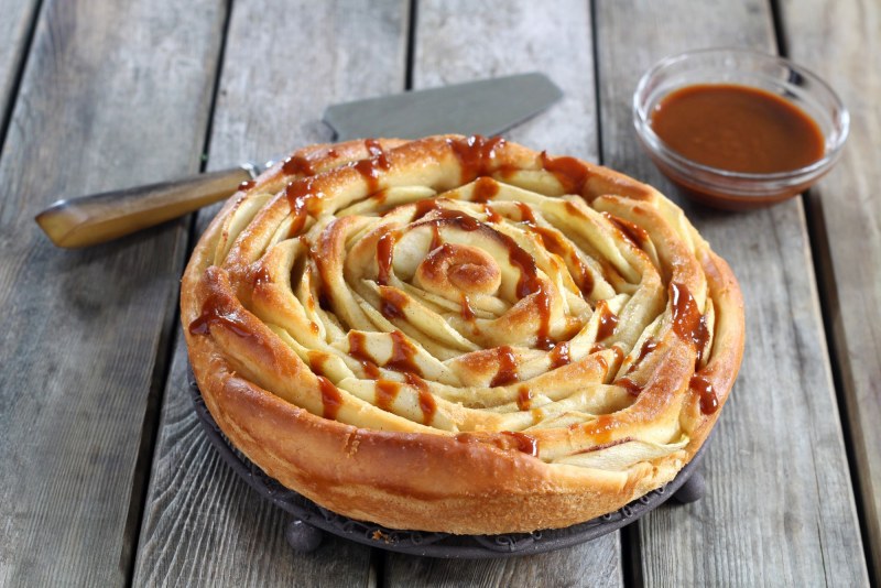 Cinnamon Apple Tart