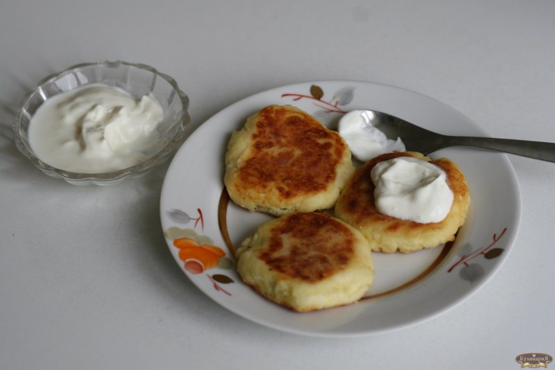 Сырники с яблоком и творогом