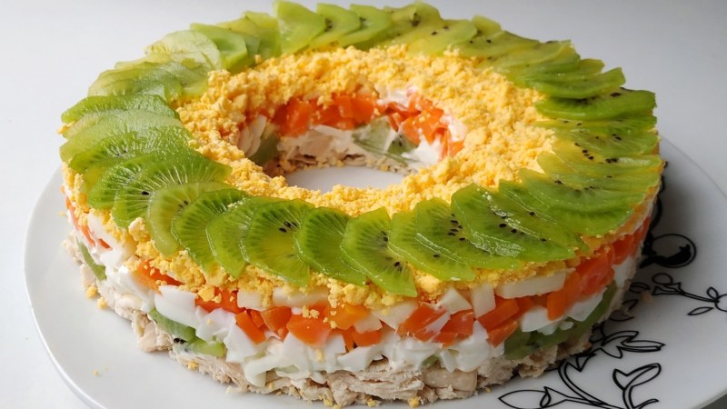 Салат из киви малахитовый браслет