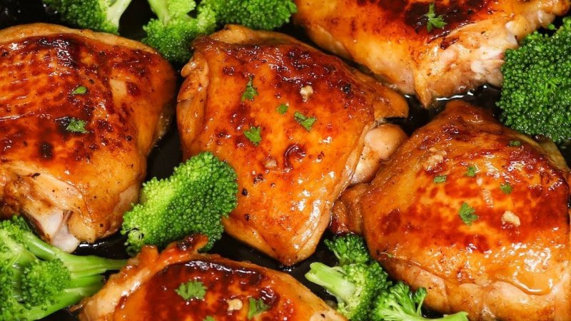 Бедрышки куриные на сковороде