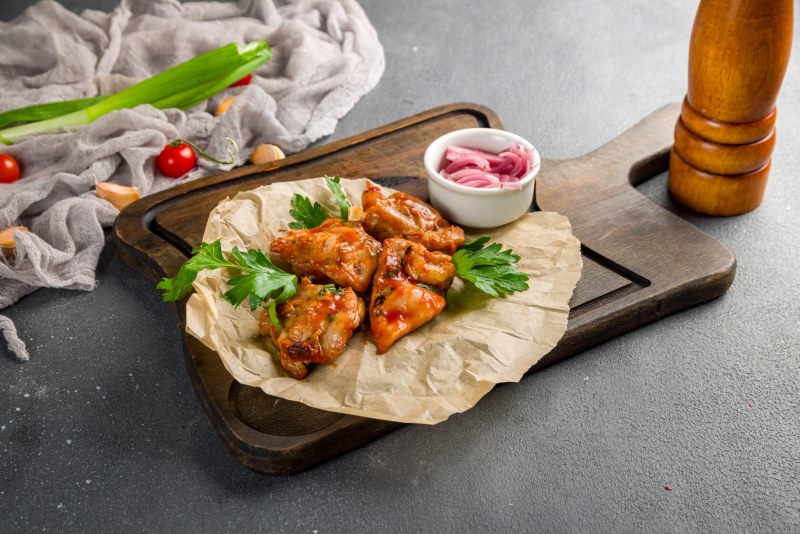 Куриная грудка с грибным соусом