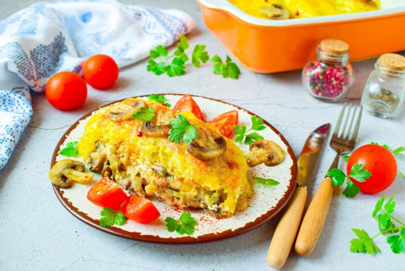 Куриная грудка под шубой в духовке