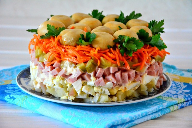 Салат грибная Поляна