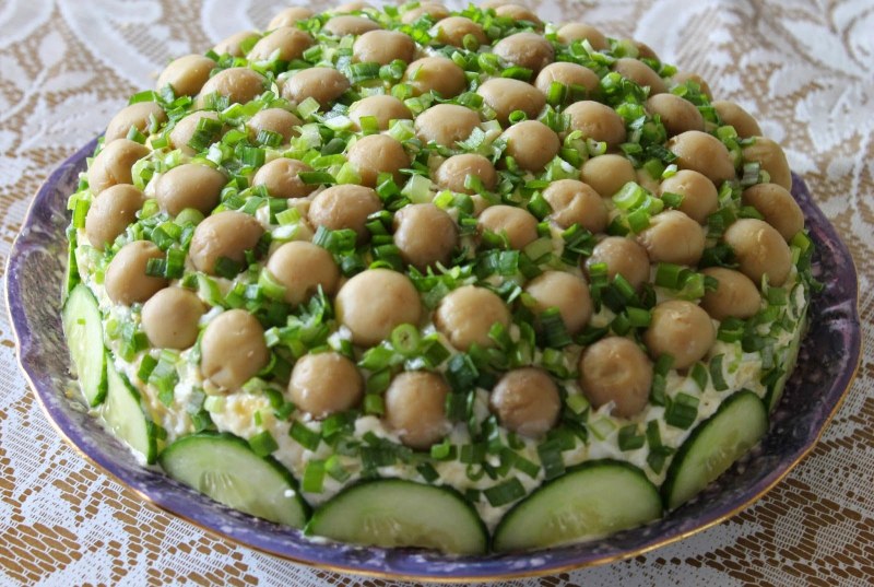 Салат грибная Поляна