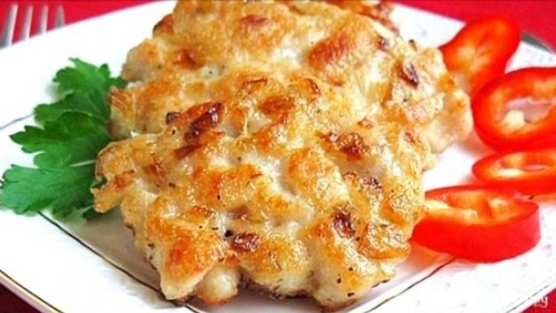 Котлеты из куриной грудки с болгарским перцем
