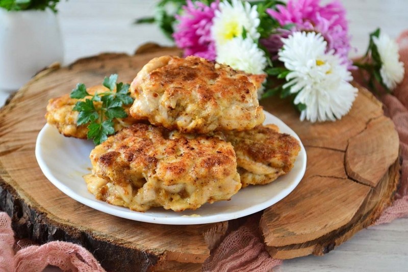 Котлеты рубленые из филе курицы