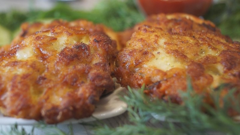 Куриные котлеты с грибами