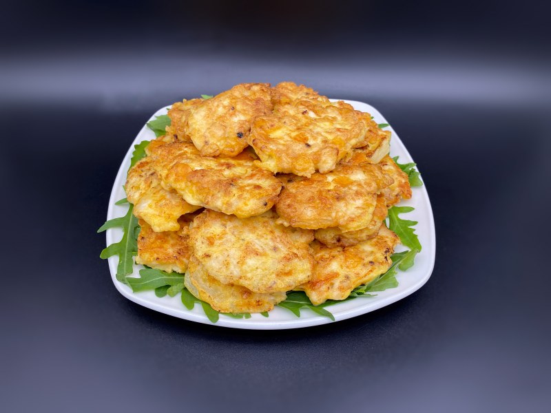 Котлеты куриные рубленые с адыгейским сыром