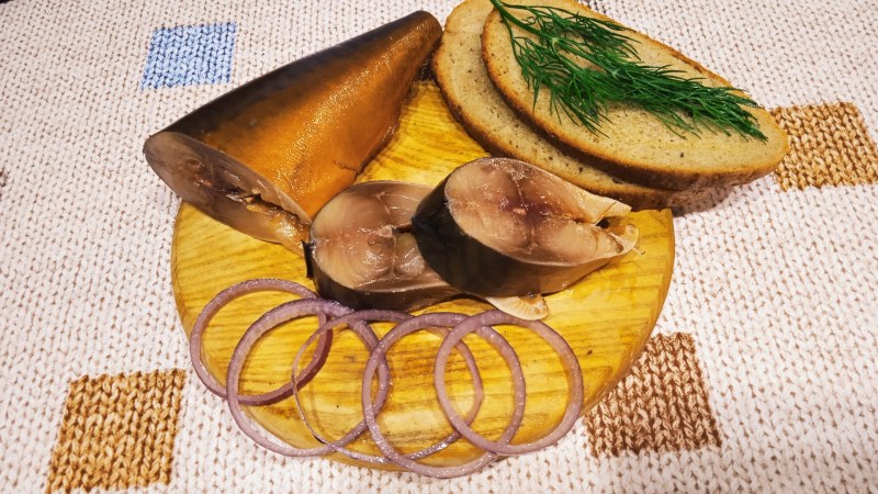 Скумбрия холодного копчения