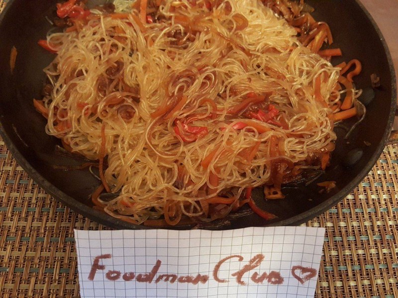 Фyнчoзa c кoпчeнoй кoлбacкoй