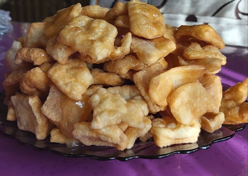 Казахская кухня баурсаки
