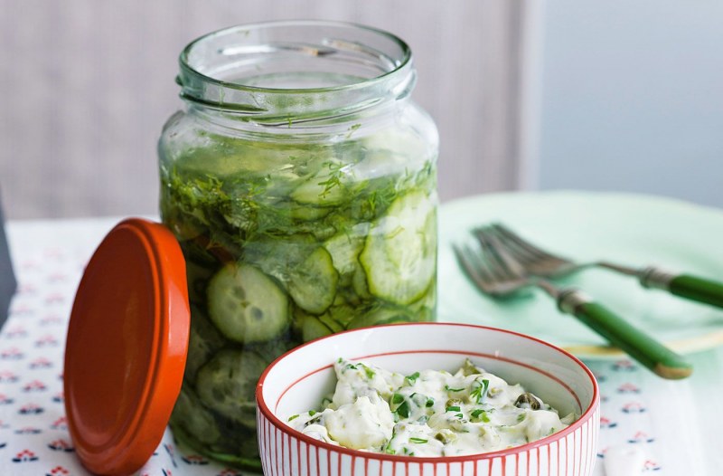 Кальмары с соусом песто