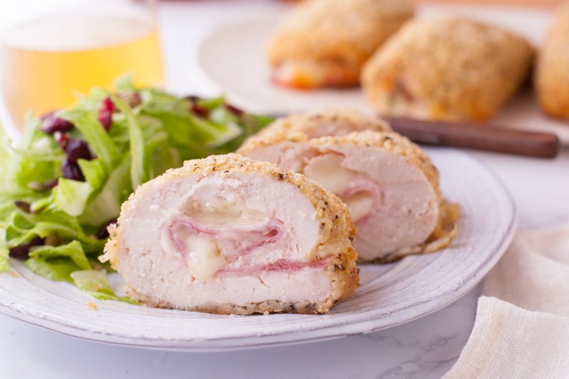 Chicken cordon bleu