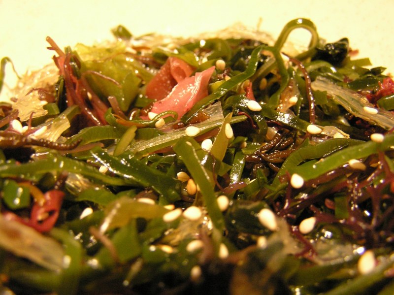 Морская капуста (ламинария) еда