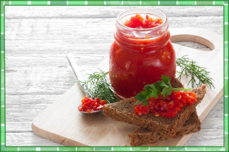 Аджика с морковью и помидорами