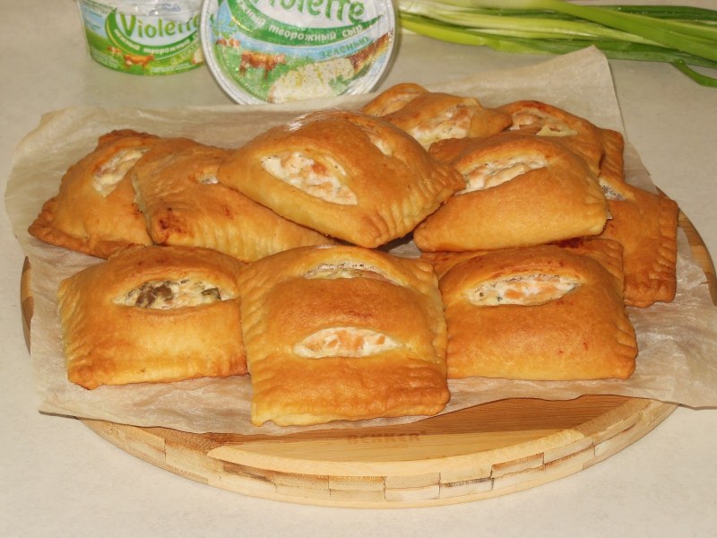 Пирожки с рыбой