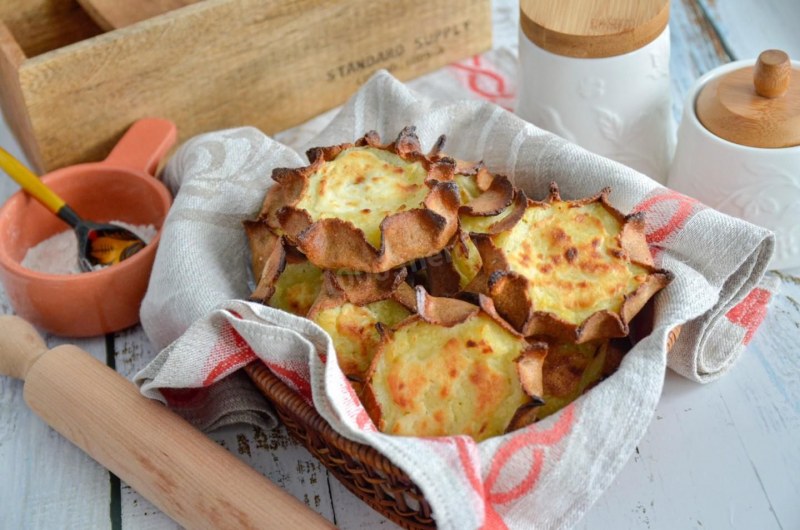 Калитки Карельские с картошкой