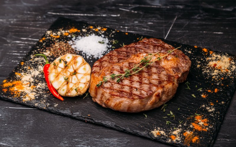 Мясо на камнях ресторан