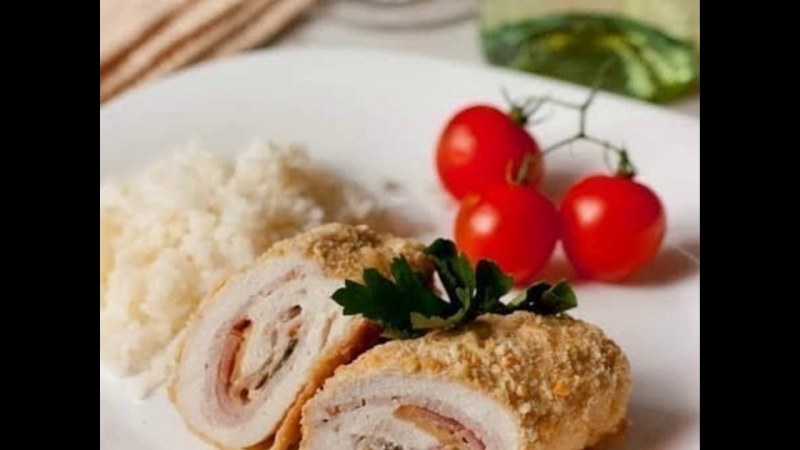 Рулетики из куриной грудки с грибами