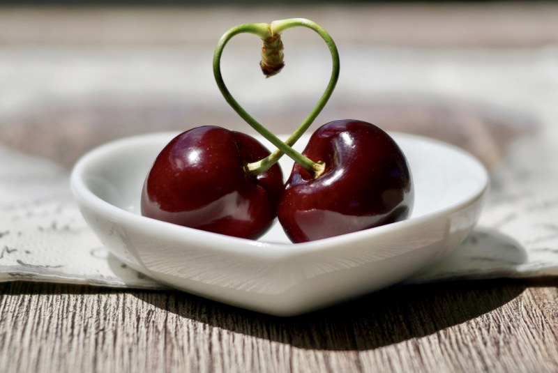 M сердце 12 /30 см декоратор Cherry Red 50 шт