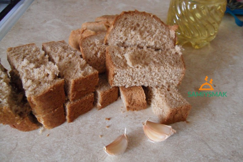 Гренки с яйцом и молоком на сковороде
