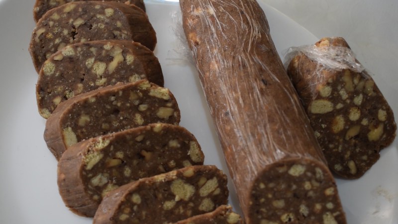 Шоколадная колбаска