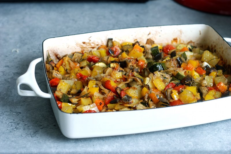 Овощное рагу с кабачками