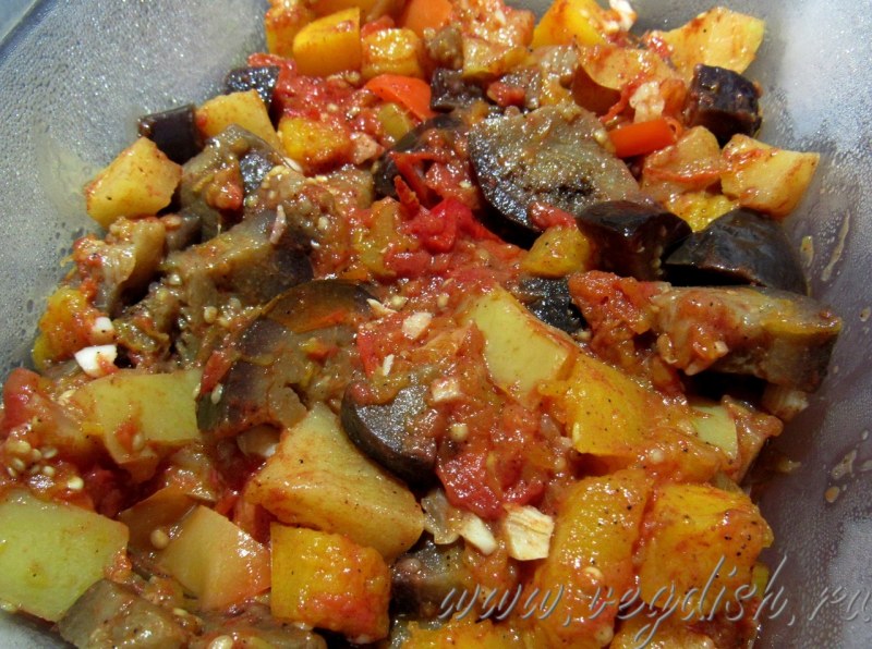 Баклажаны с мясом