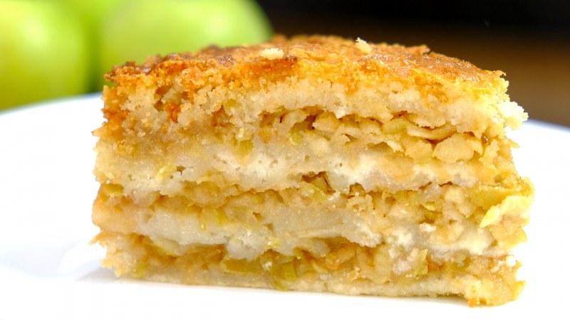 Яблочный насыпной пирог 3 стакана