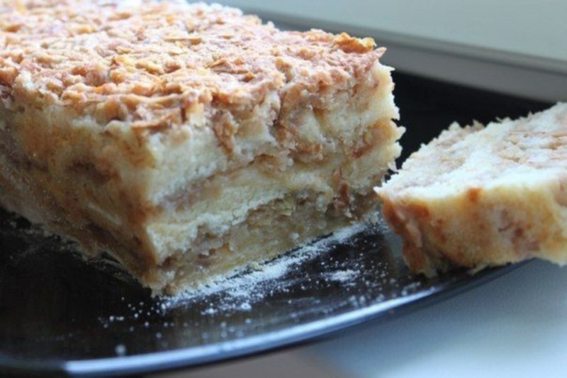 Яблочный пирог с манкой