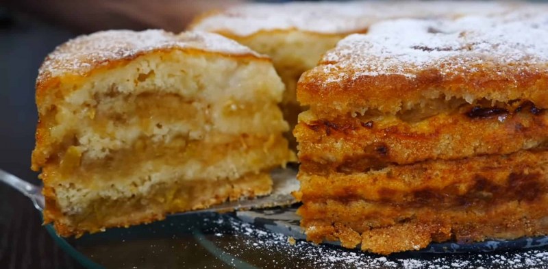 Яблочный пирог с манкой