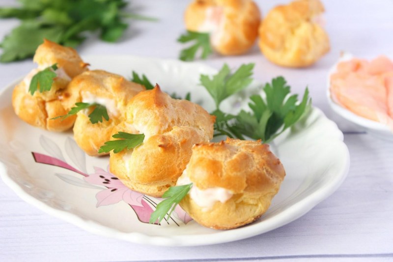 Профитроли с начинкой