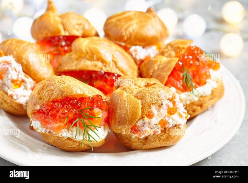 Профитроли с начинкой