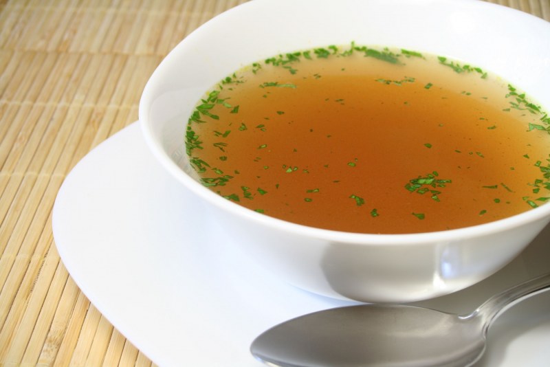 Мясной суп консоме