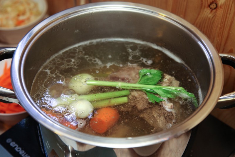 Бульон с мясом