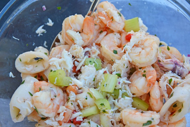 Салат морской Бриз с кальмарами