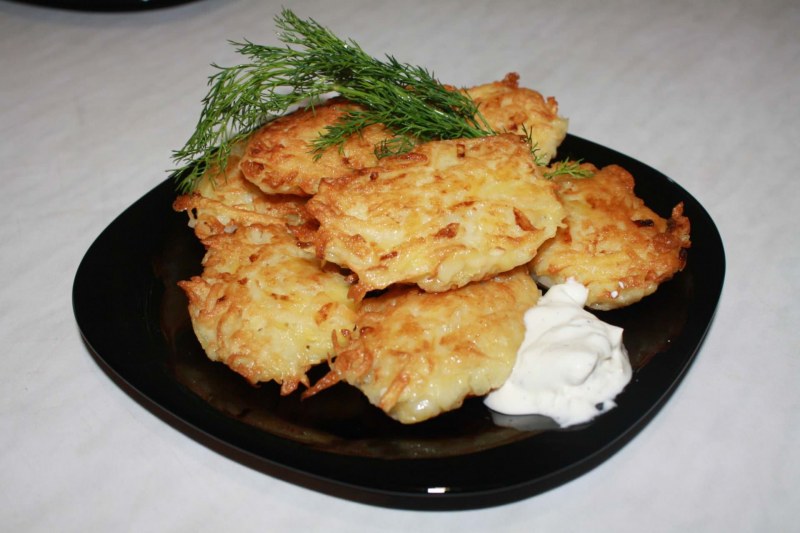 Картофельные оладьи драники