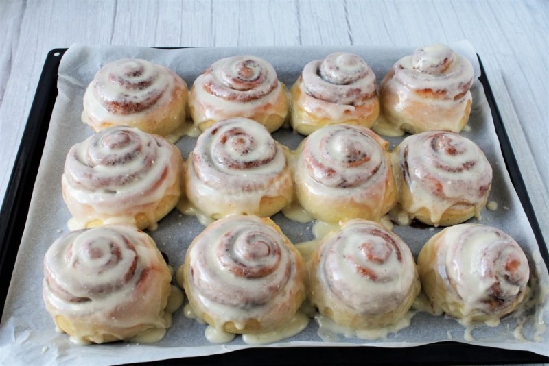 Cinnabon слойки