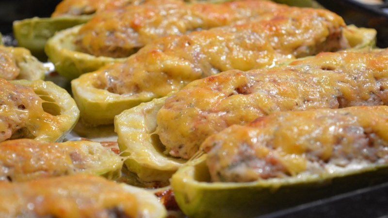 Кабачки цуккини фаршированные