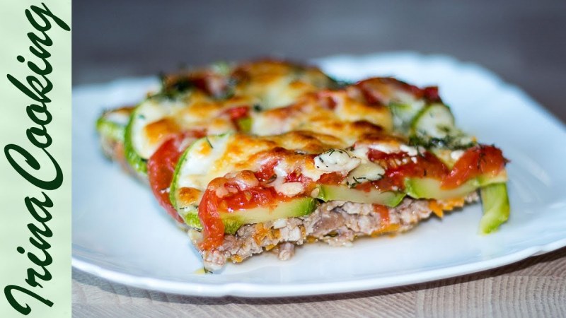 Баклажаны в духовке с фаршем помидорами и сыром