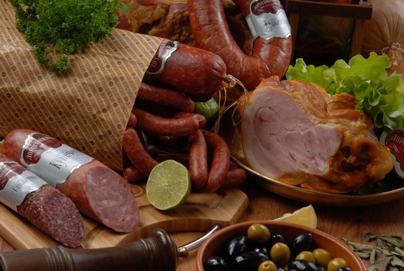 Мясные и колбасные изделия
