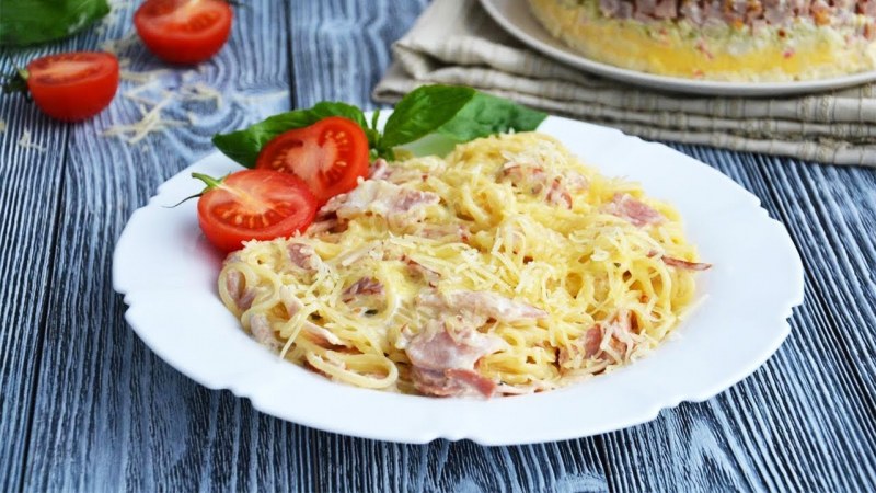 Спагетти фетучини карбонара