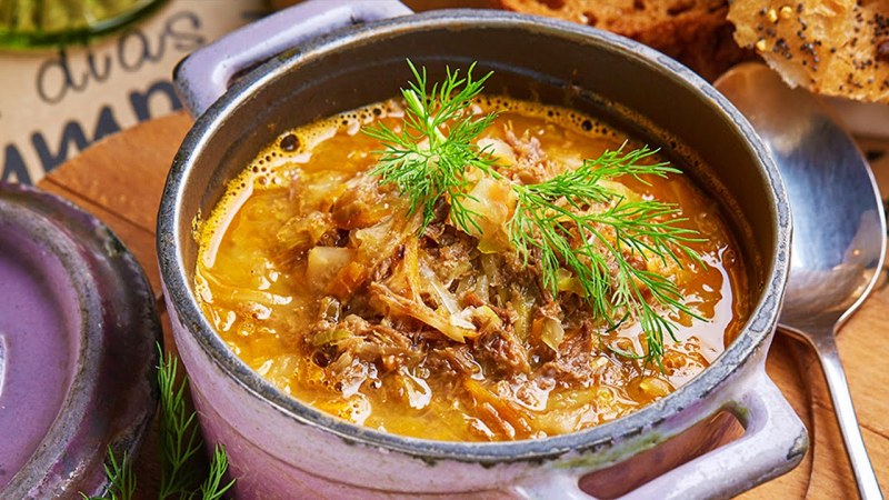 Щи с курицей