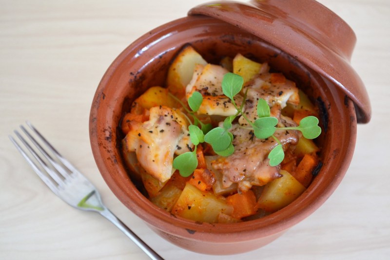 Говядина тушеная с овощами