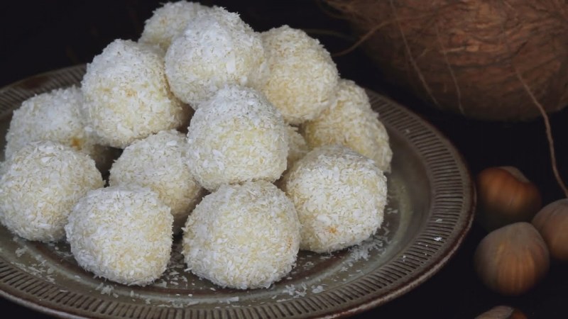 Рафаэлло и курабье