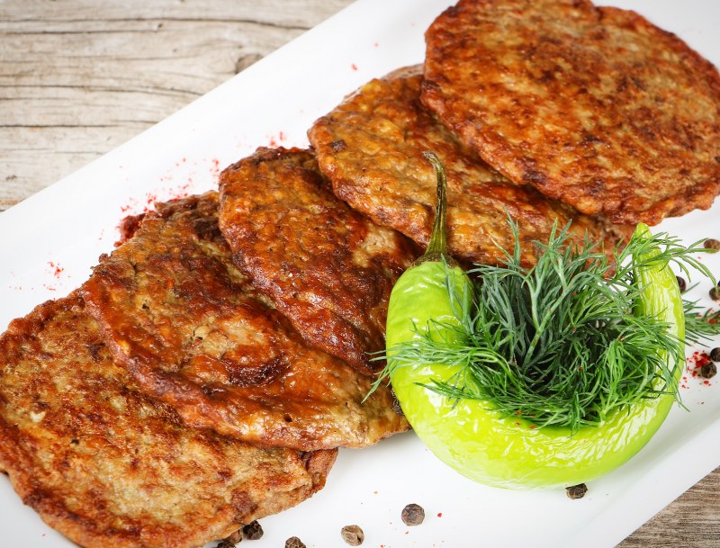 Печёночные оладьи из куриной печени