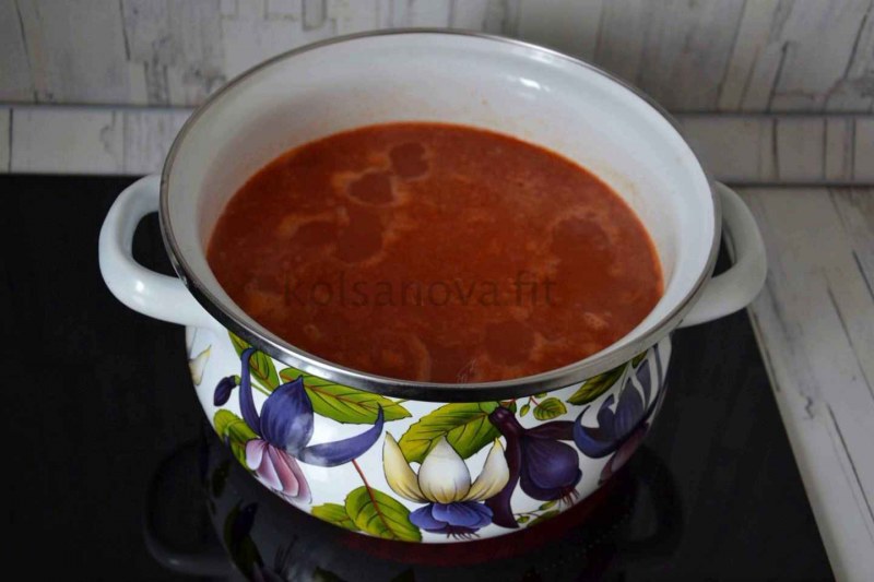 Рыбный суп с сайрой
