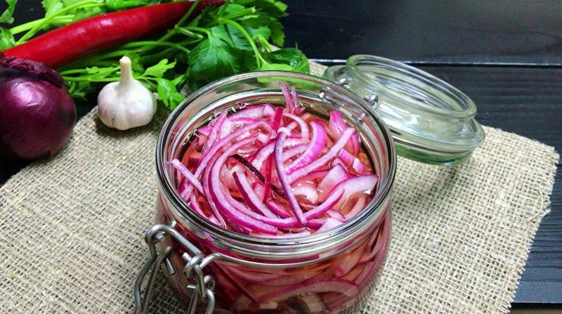 Лук кольцами для шашлыка
