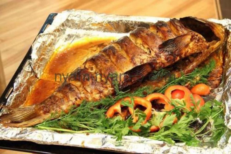 Карп Запеченыйв духовке