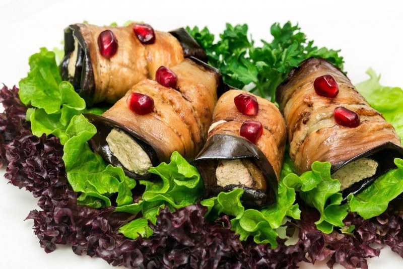 Баклажаны с грецкими орехами по-грузински